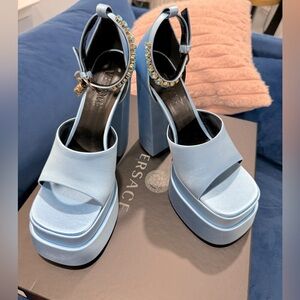 VERSACE Medusa Aevitas Satin D'Orsay Platform Sandals US8 UK5.5 EU38.5 Blue